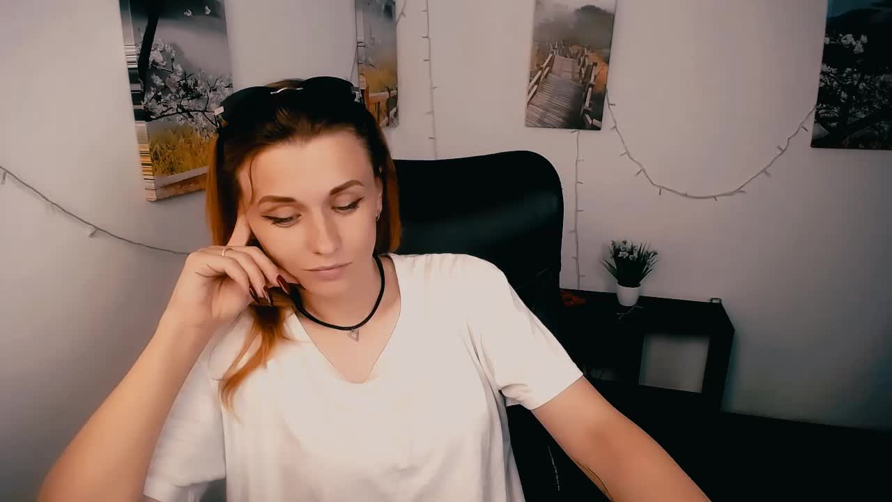 PeppyMiaa Live Sex July 17, 2026