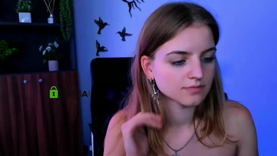 vicky_kim Live Sex July 17, 2026