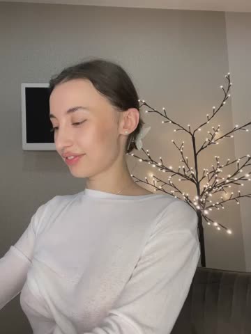 Polli_Kiss Live Sex July 17, 2026