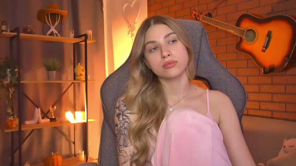 elliecutes Live Sex July 17, 2026