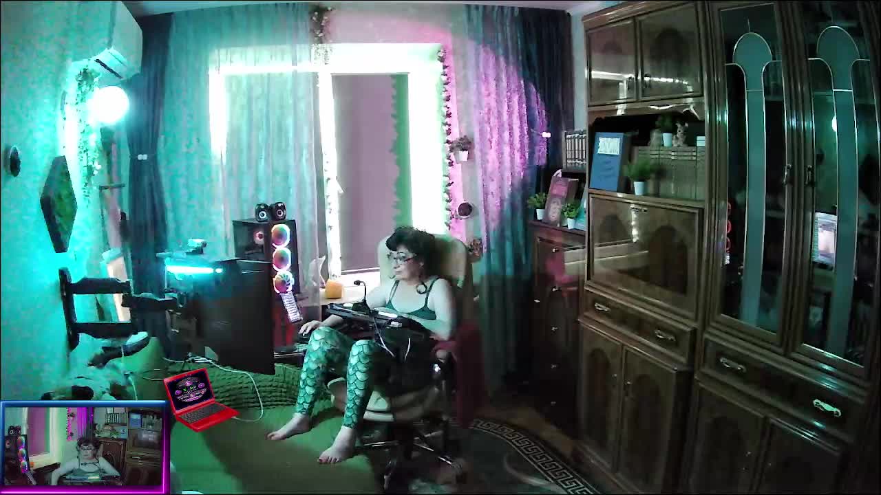Infodar Live Sex July 17, 2026