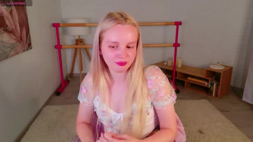 tinasiner Live Sex July 17, 2026