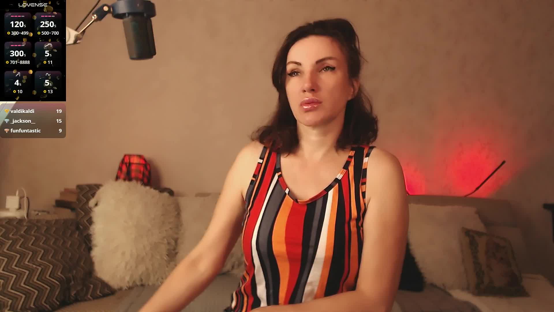 Mercedeswoman Live Sex July 17, 2026