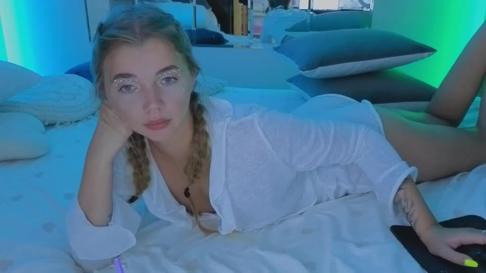 carriebradshawww Live Sex July 18, 2026