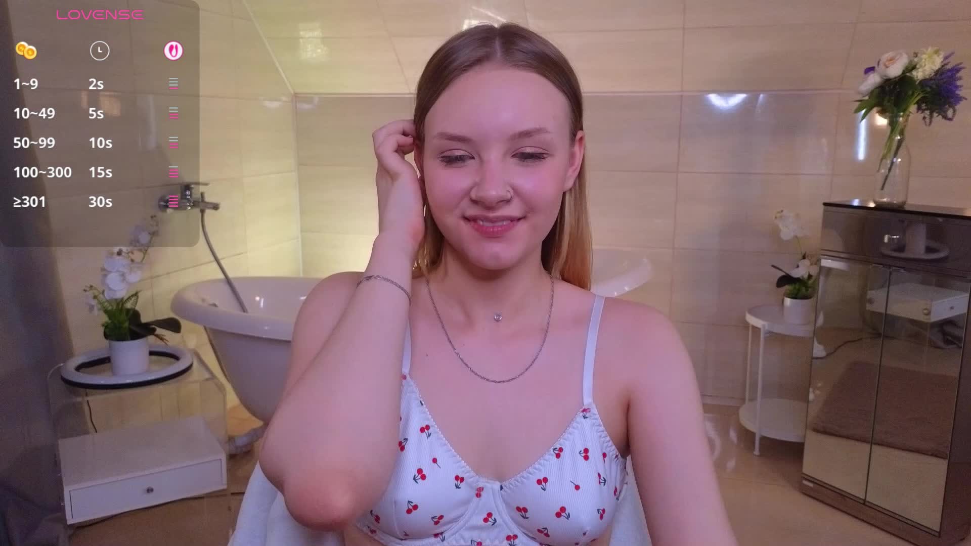 StaceyyJones Live Sex July 18, 2026
