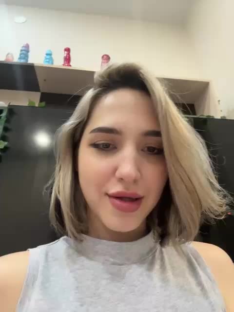Honey_buns Live Sex July 18, 2026