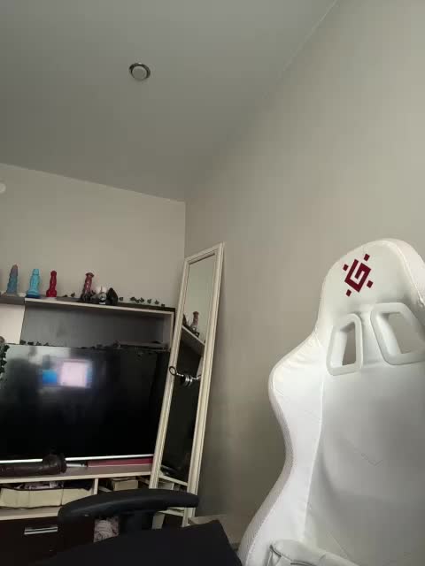 Honey_buns Live Sex July 18, 2026