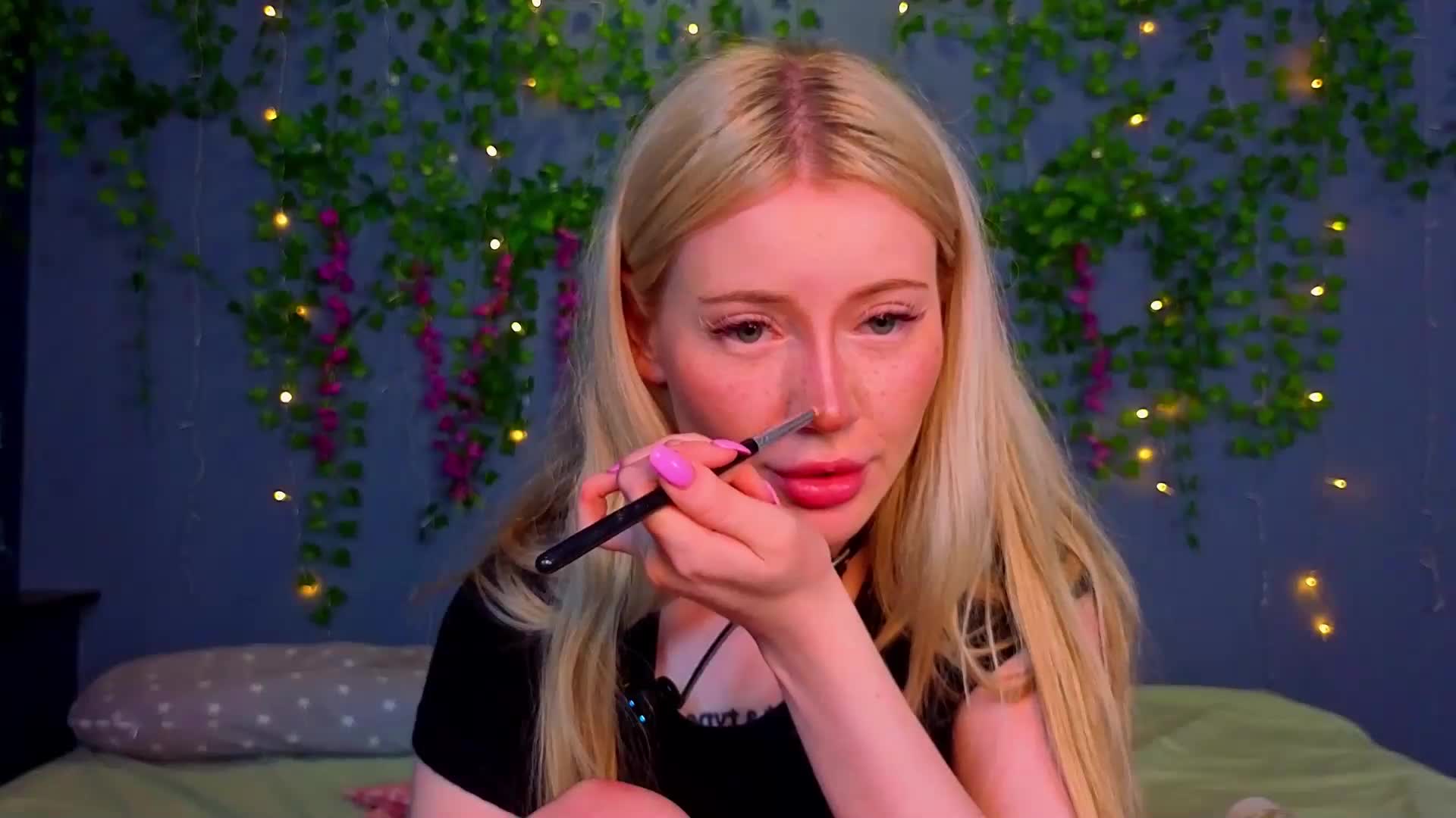 LillieBerry Live Sex July 18, 2026