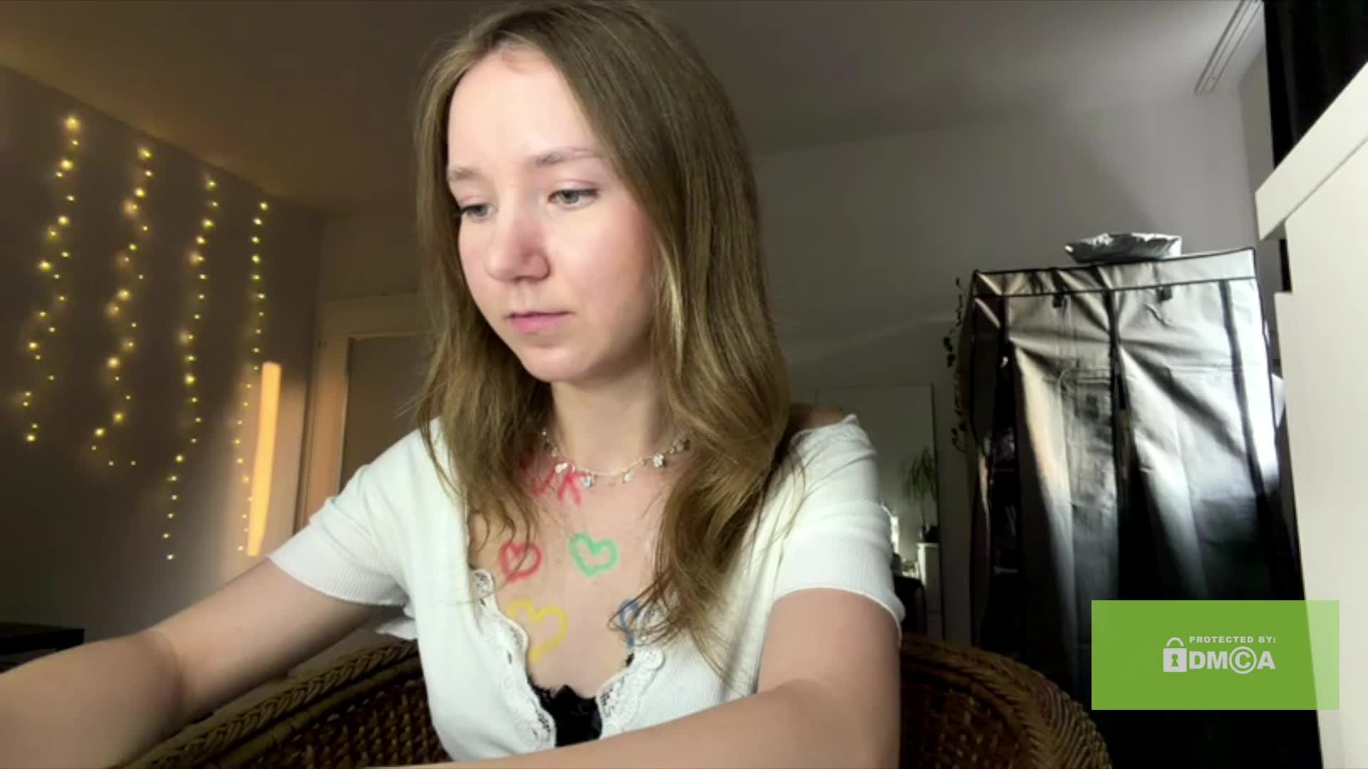 lisasmall Live Sex July 18, 2026