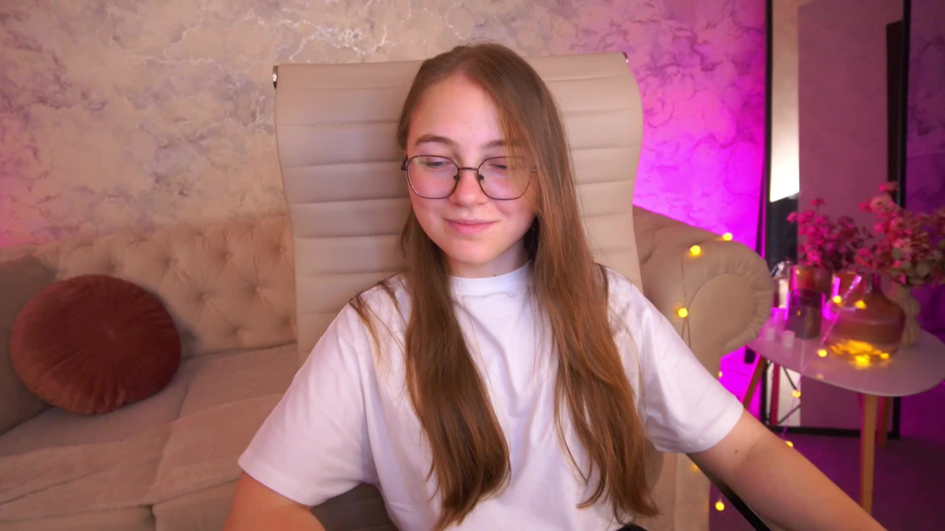 ArrinaWairr Live Sex July 18, 2026