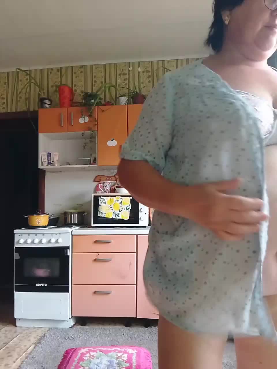 Tanya19722 Live Sex July 18, 2026