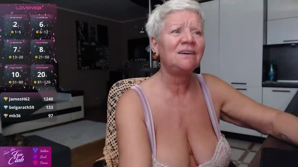 roxana_brooks Live Sex July 19, 2026