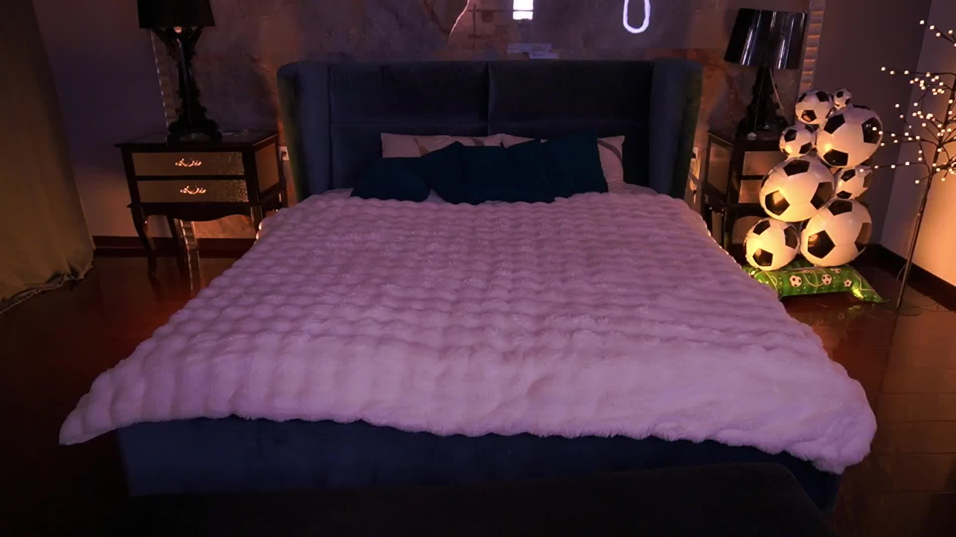 VikVikLove Live Sex July 20, 2026