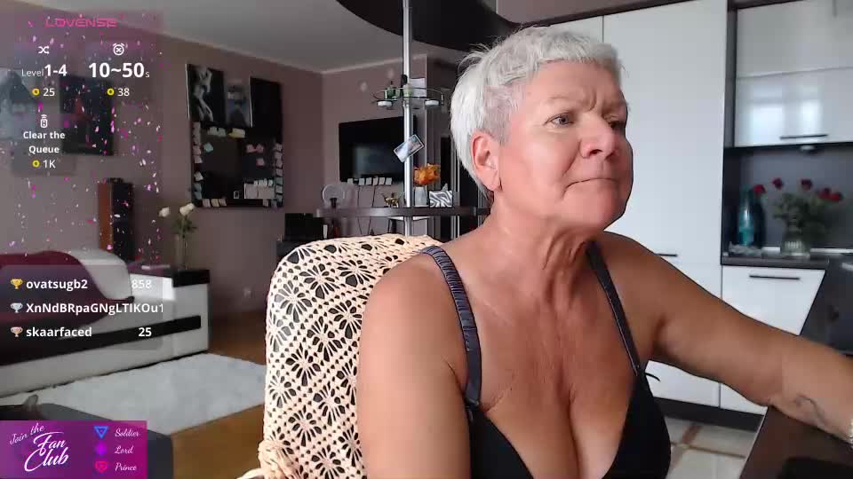 roxana_brooks Live Sex July 21, 2026