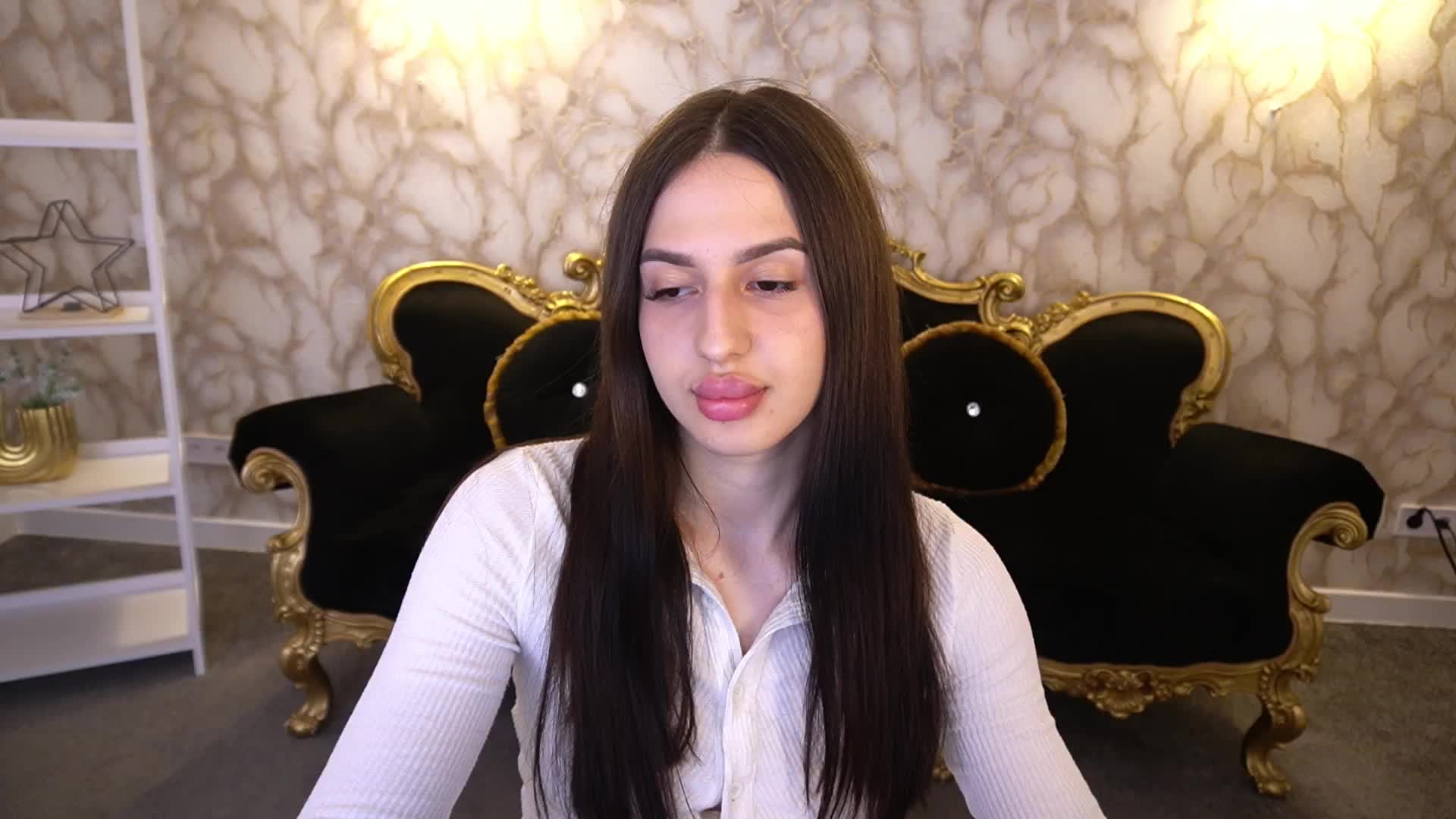 AlesiaDessmond Live Sex July 23, 2026