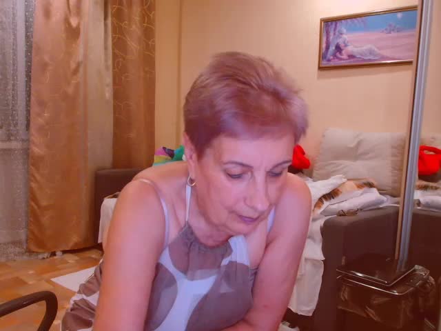 Victoria5643 Live Sex July 24, 2026