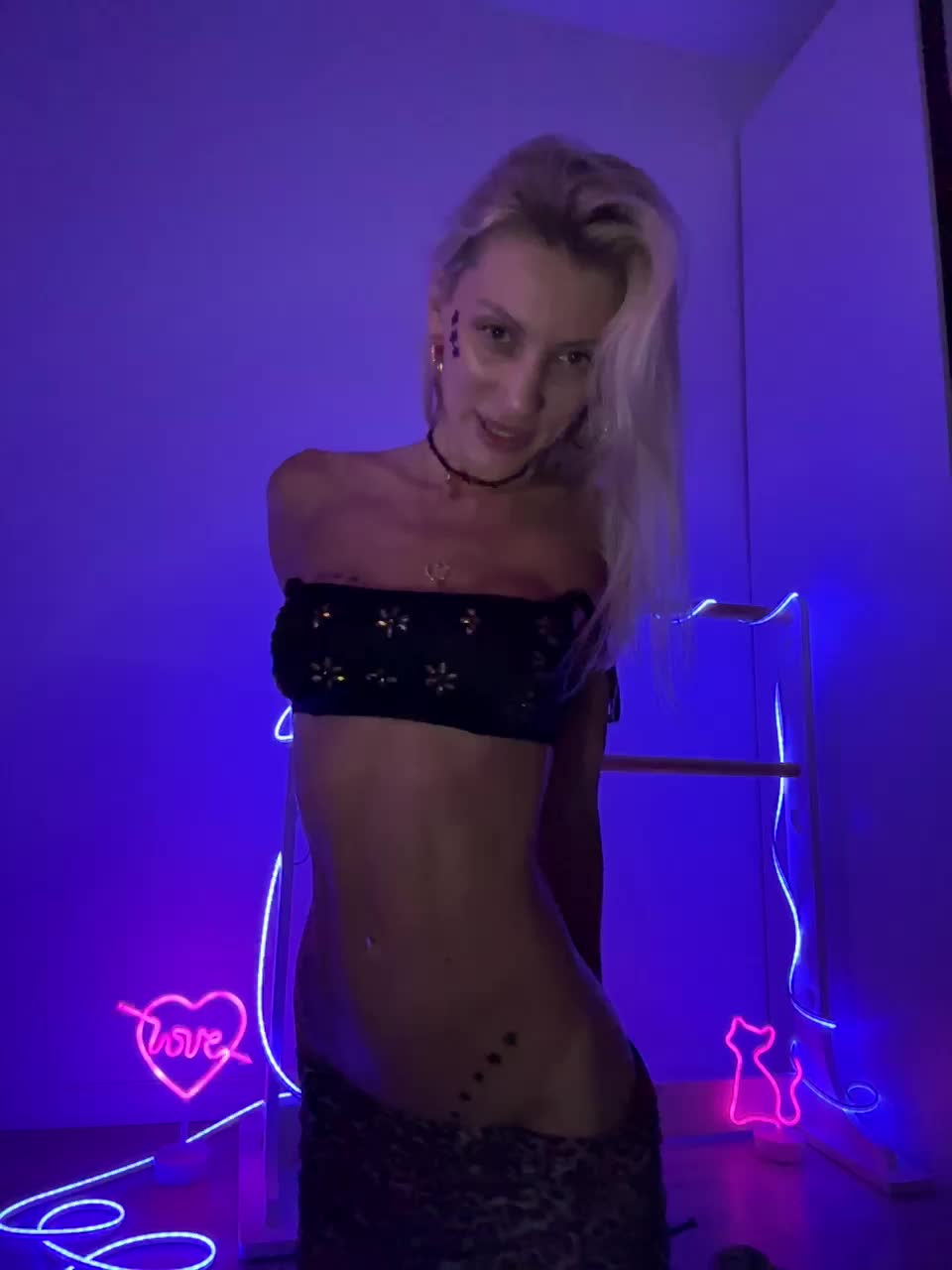 KarinaSimka Live Sex July 25, 2026