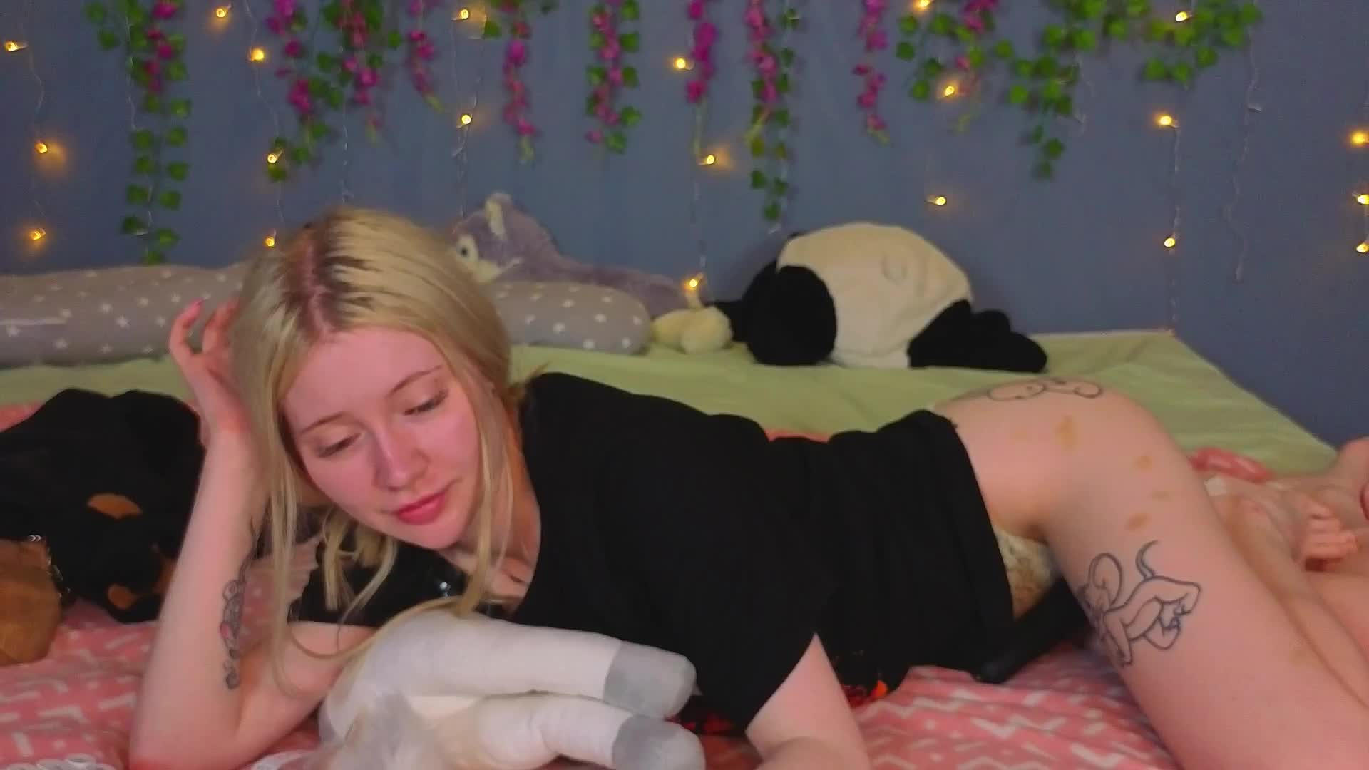 LillieBerry Live Sex July 27, 2026