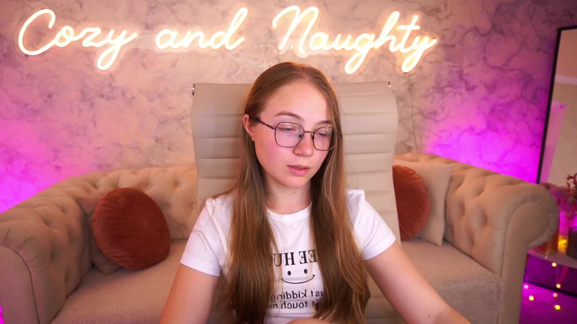 ArrinaWairr Live Sex July 30, 2026