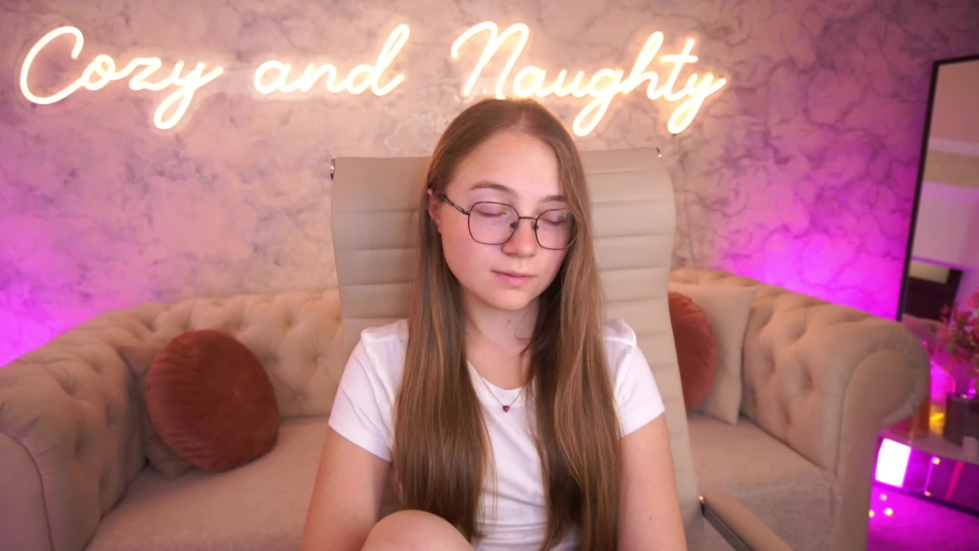 ArrinaWairr Live Sex July 31, 2026