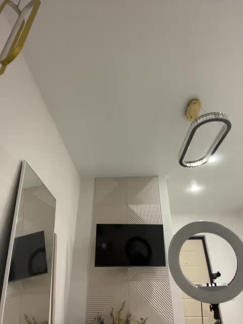 OlivkaVif Live Sex August 3, 2026