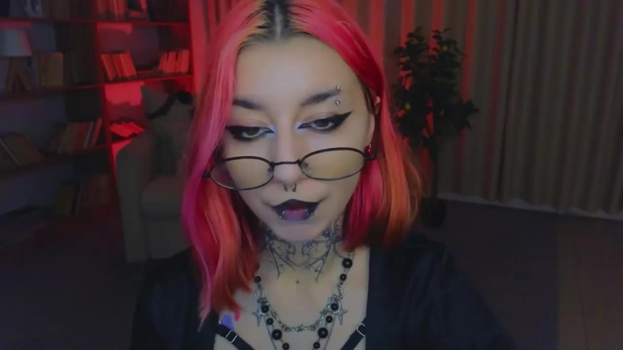 MistressMarcelline Live Sex August 3, 2026