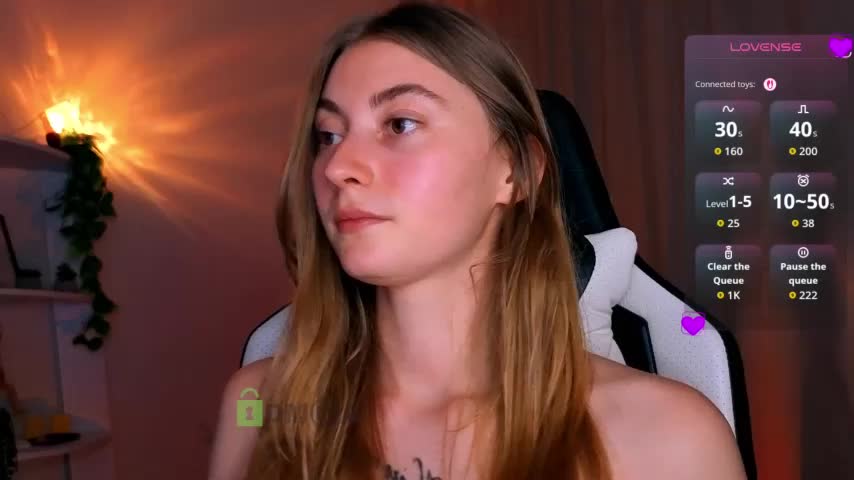 lady_curls Live Sex August 3, 2026
