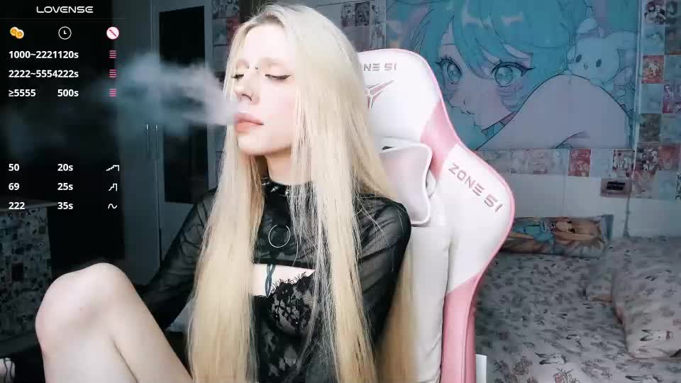 succubus_leslie Live Sex August 4, 2026