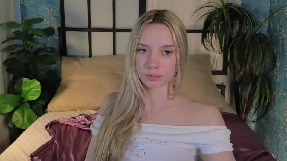 katt_yy Live Sex August 5, 2026