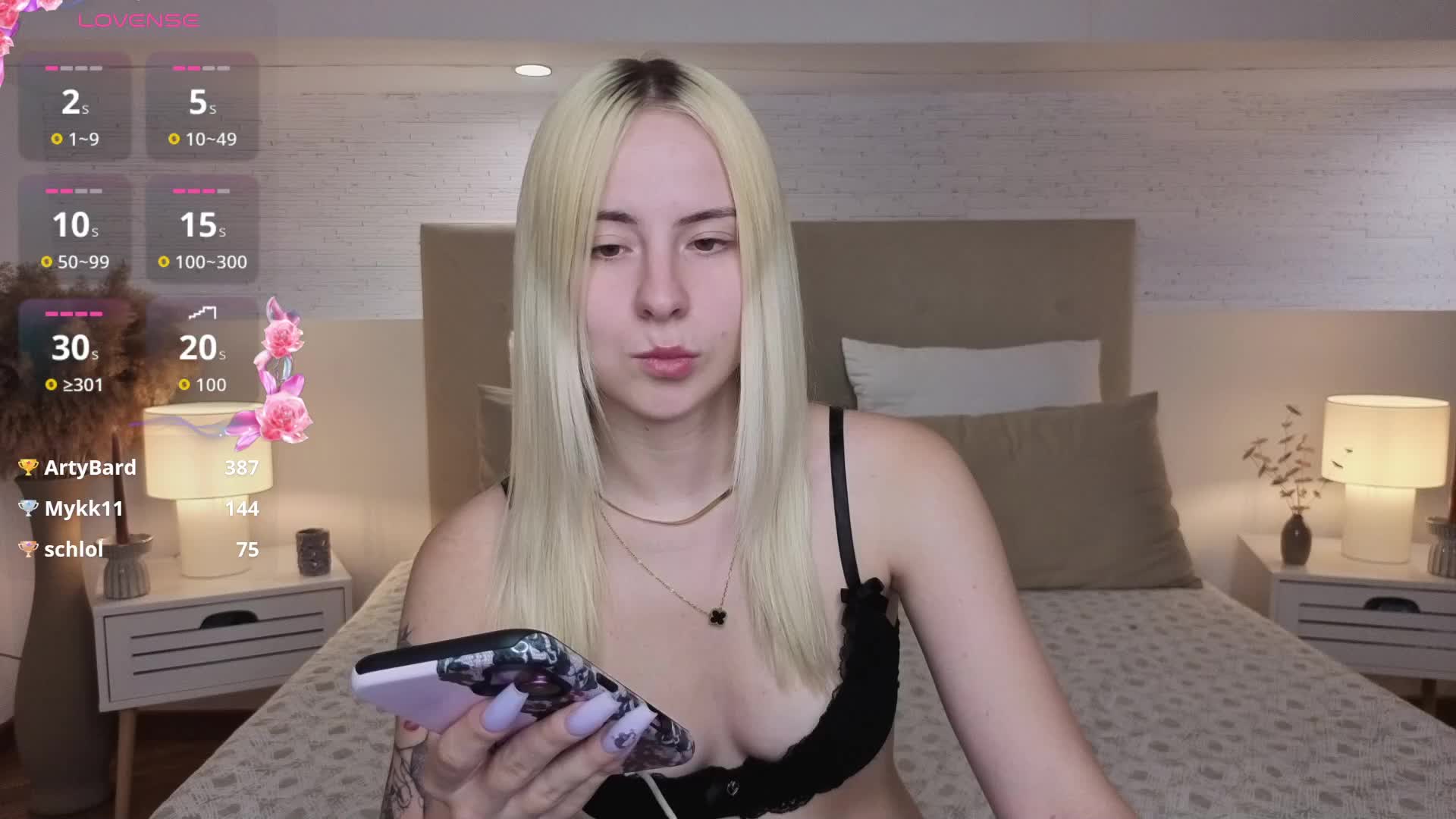 Bella-crazyy Live Sex August 5, 2026