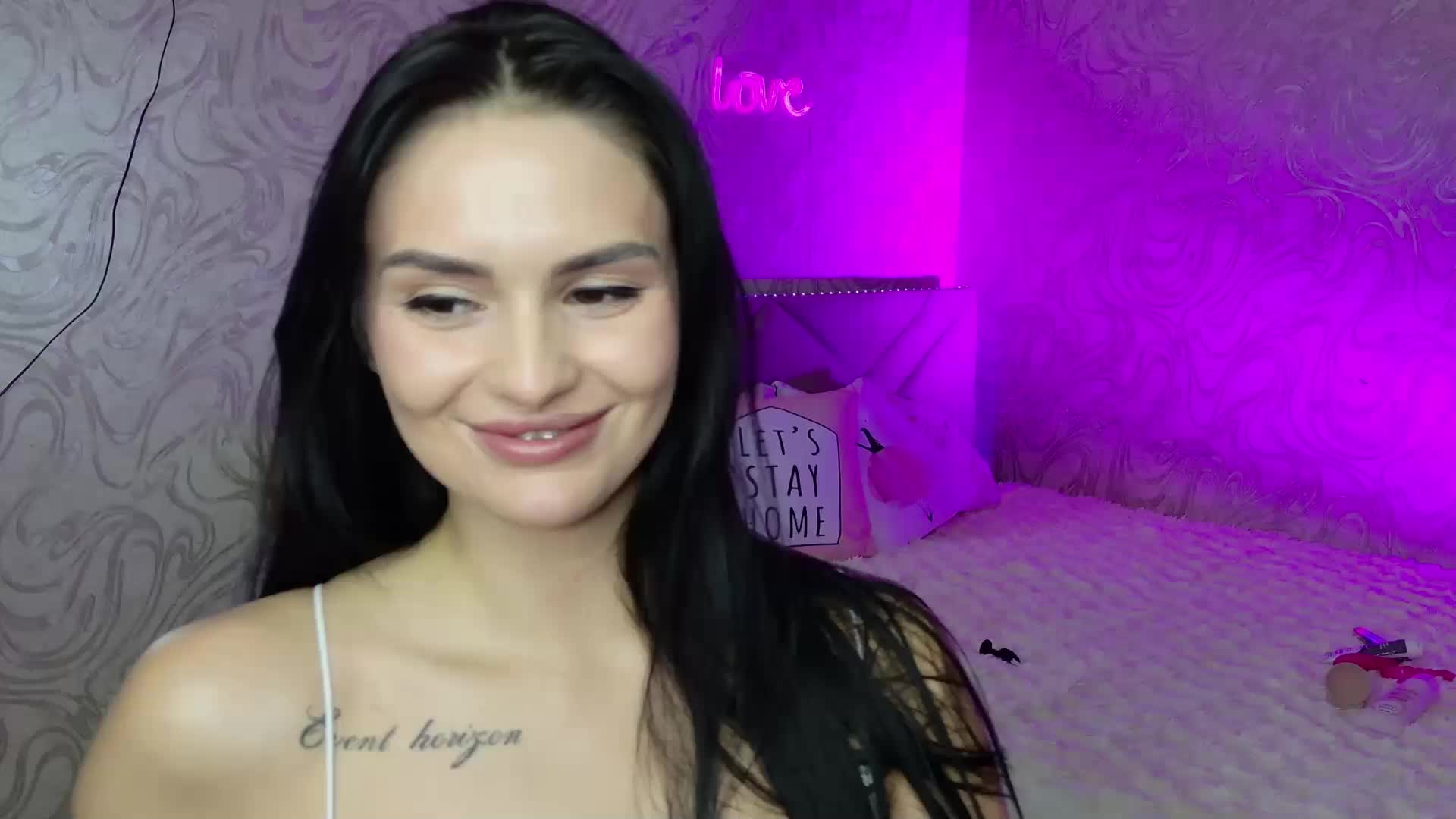 MilaSweety1 Live Sex August 6, 2026