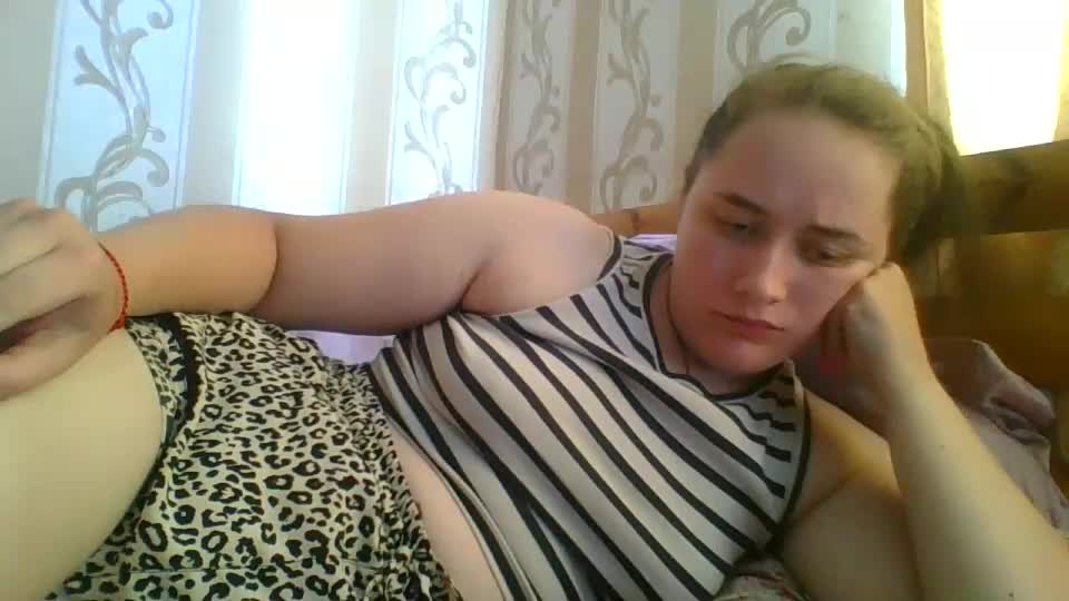 skyressie333 Live Sex August 6, 2026