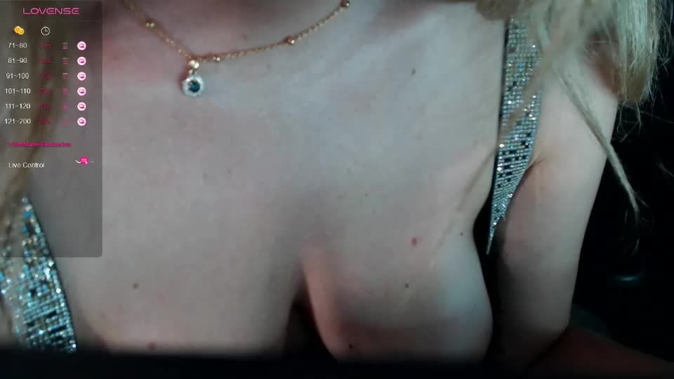 isabelswan Live Sex August 7, 2026