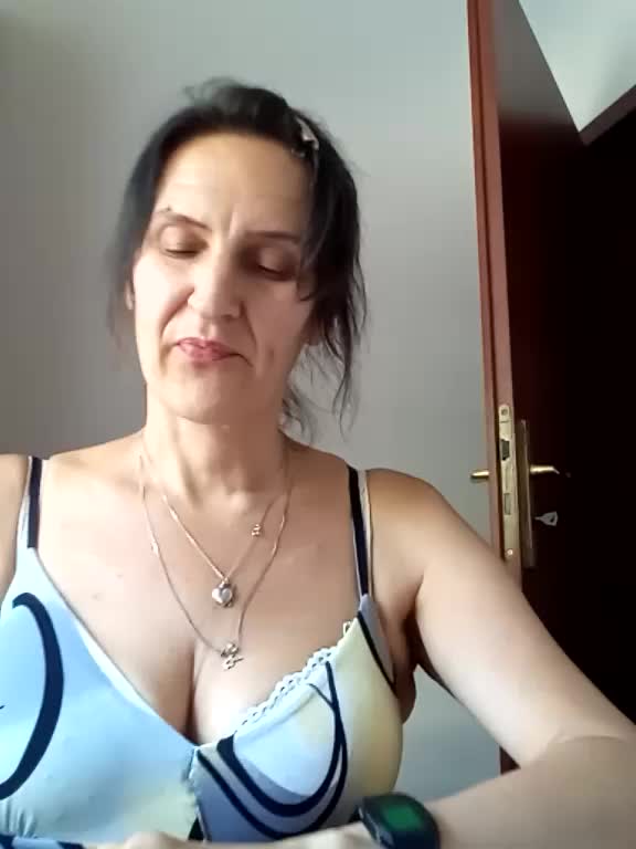 AleneLorrie Live Sex August 7, 2026