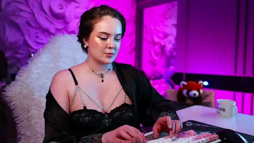yesdarkqueen Live Sex August 7, 2026