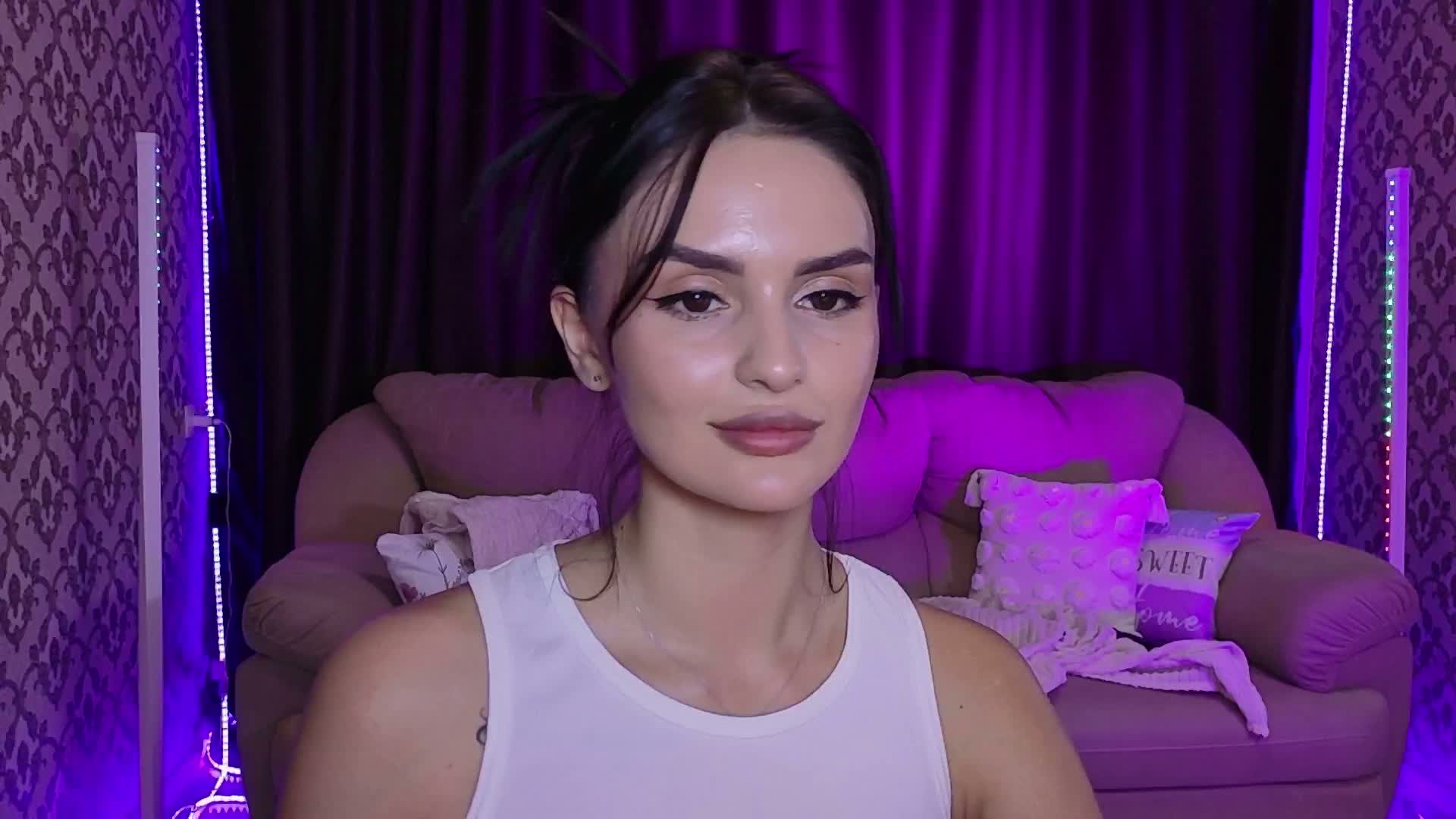 MilaSweety1 Live Sex August 8, 2026