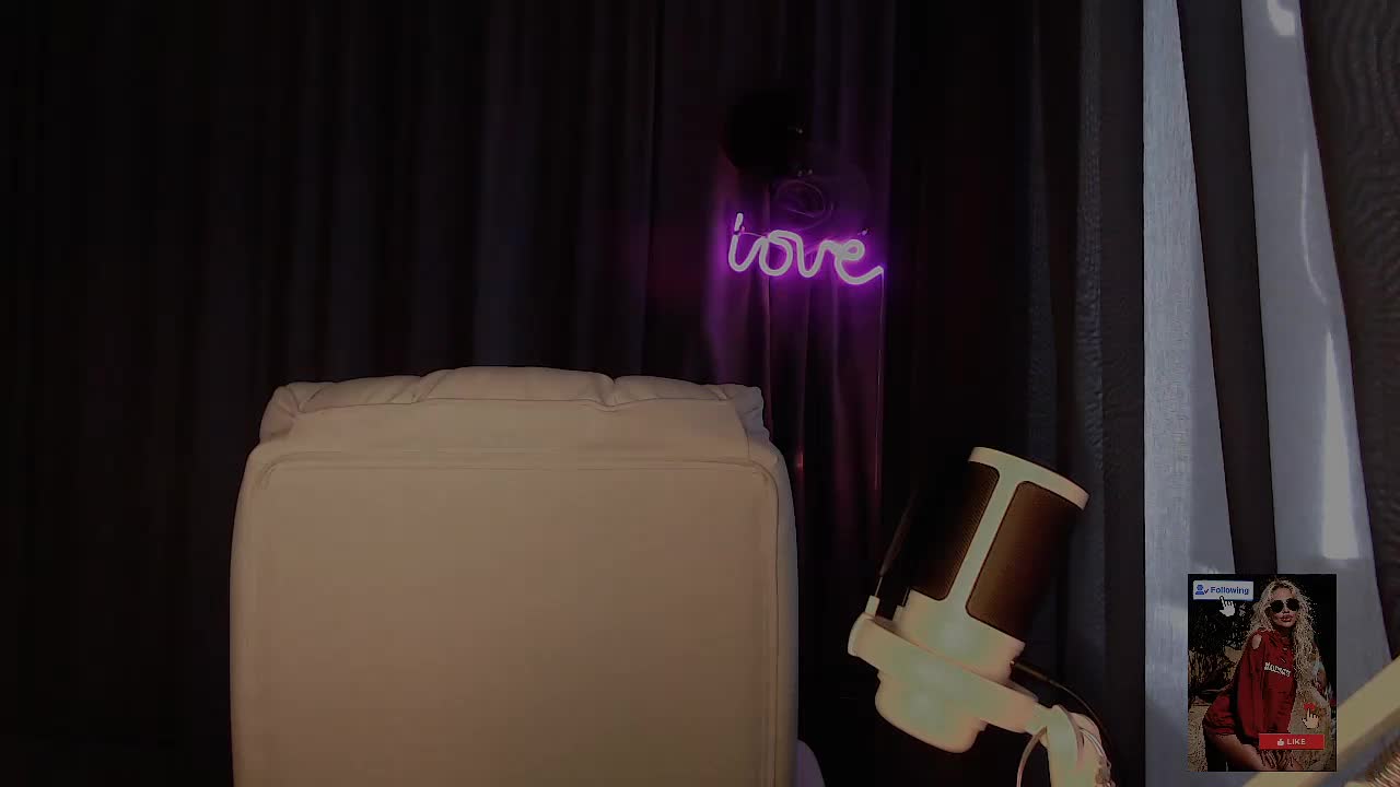 Margo77-1 Live Sex August 9, 2026