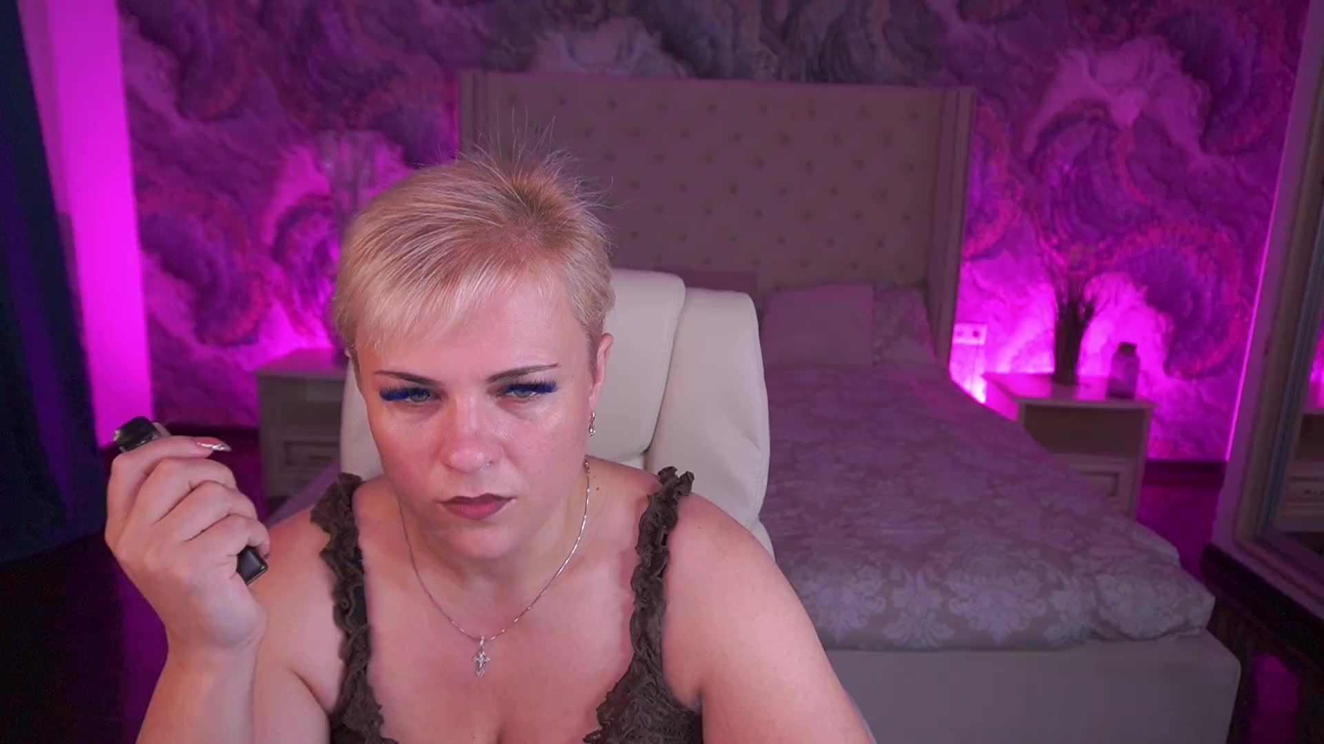 CrystalVibe Live Sex August 10, 2026
