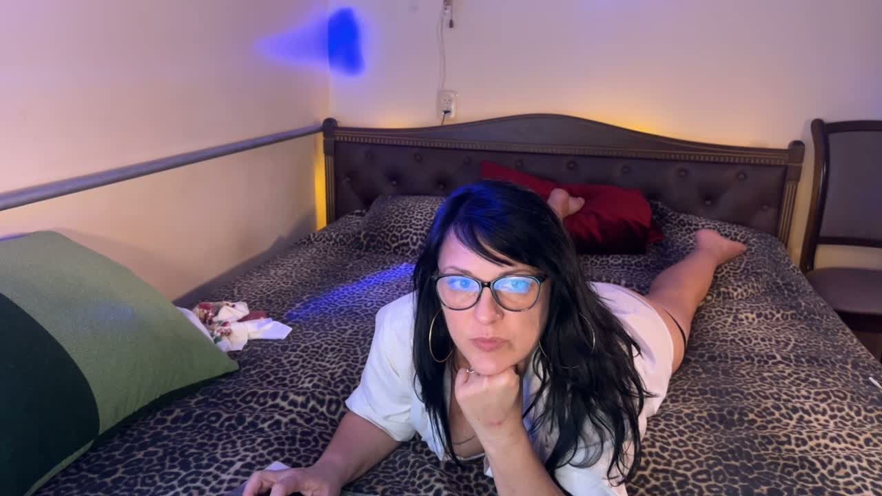 OxiXLove Live Sex August 11, 2026