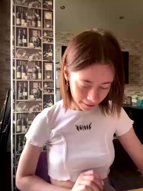 18YoungPussy18 Live Sex August 11, 2026