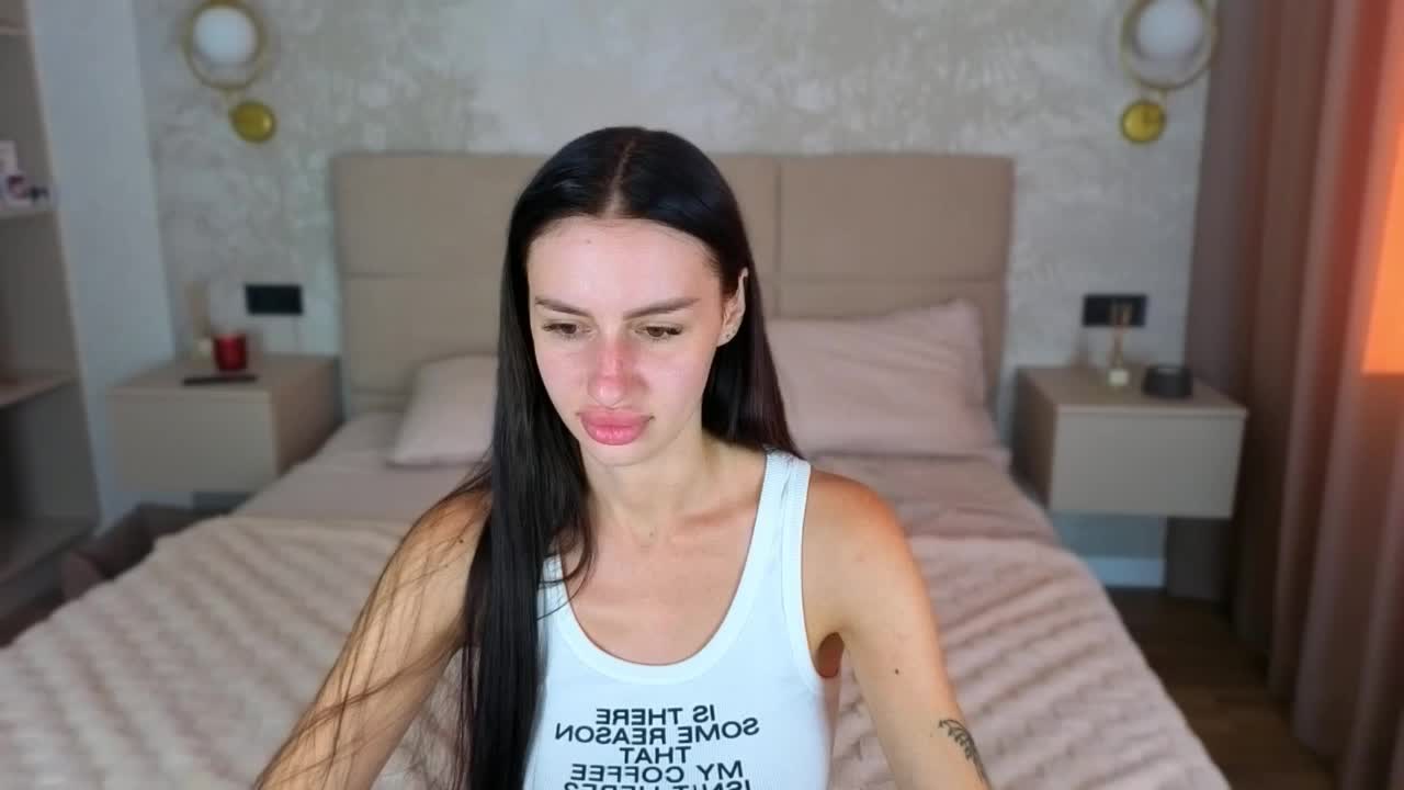 SnowWhiteee Live Sex August 12, 2026