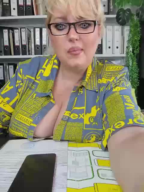 DANNA__ Live Sex August 12, 2026