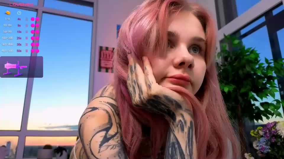 britney_lynch Live Sex August 12, 2026