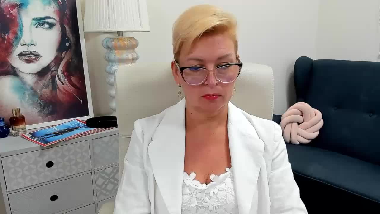 LunaFantasy Live Sex August 12, 2026