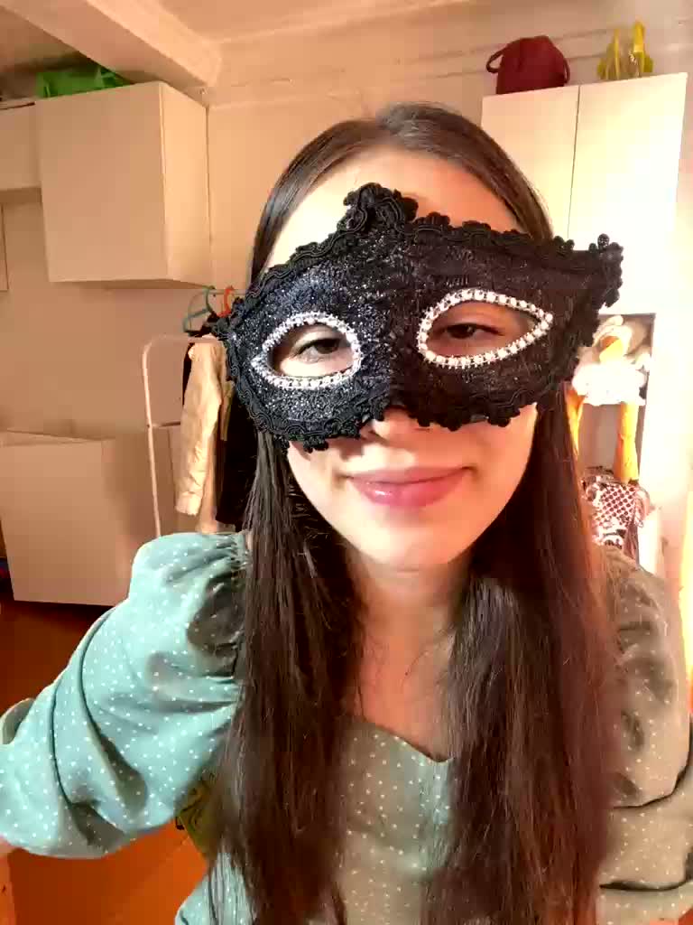 _beautiful_lady_ Live Sex August 12, 2026