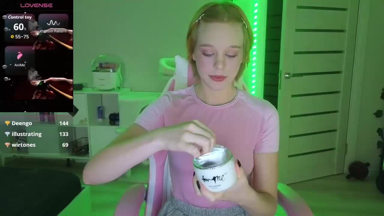 GingerSnapDoll Live Sex August 12, 2026