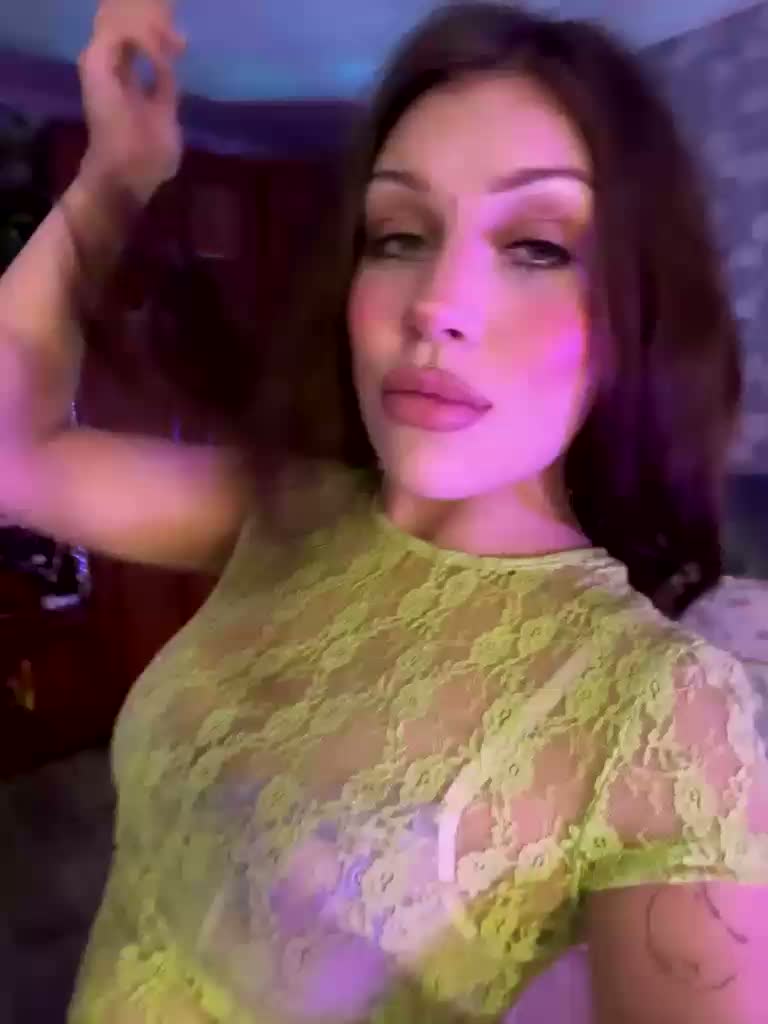 Iiiillllyyyy Live Sex August 12, 2026