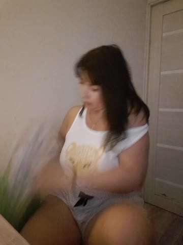 ROXOLANAA_SEXY Live Sex August 12, 2026