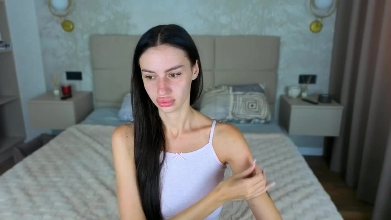 SnowWhiteee Live Sex August 13, 2026