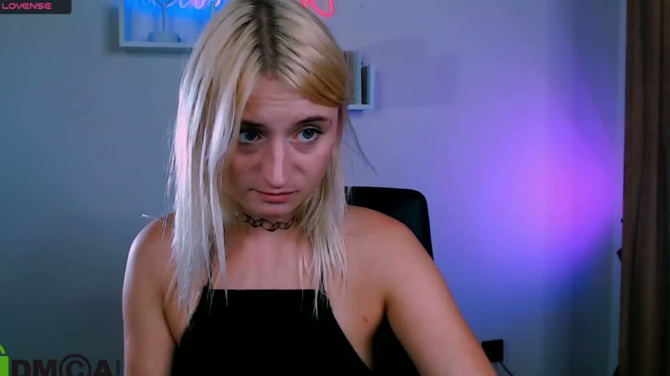 vicky_kim Live Sex August 13, 2026